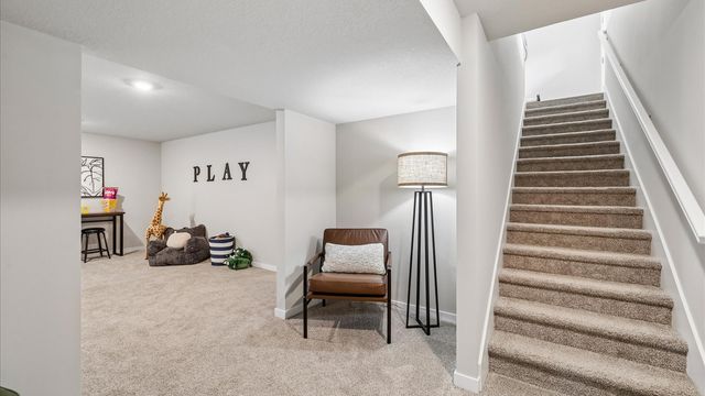 3307 Artesian Road, Marion, IA 52302