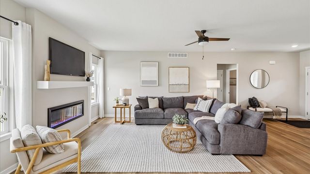 3307 Artesian Road, Marion, IA 52302