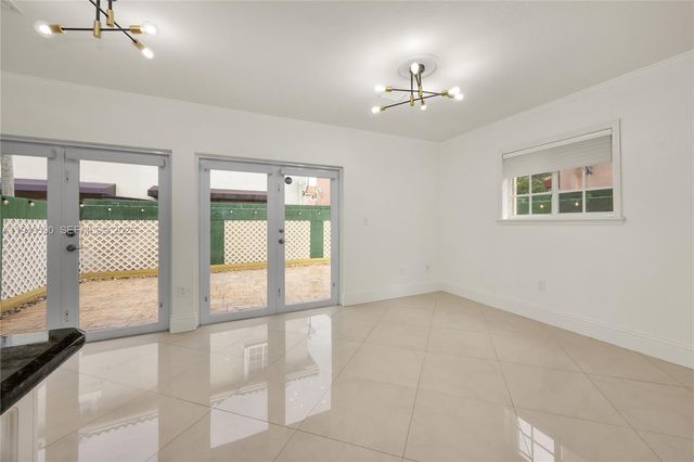 7773 SW 94th Ln, Miami, FL 33156