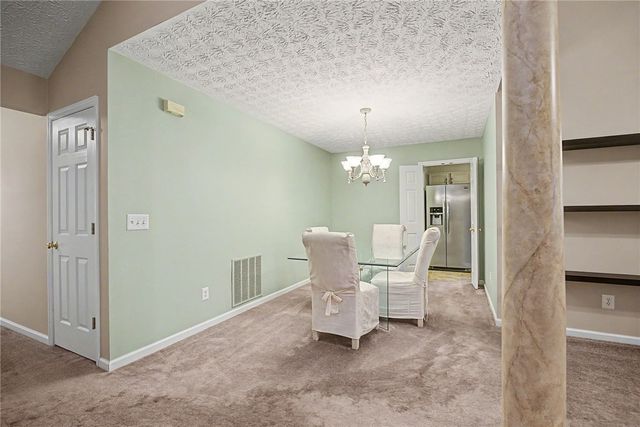 9360 Sawgrass Drive, Miamisburg, OH 45342