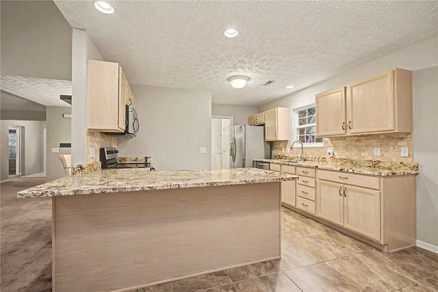 9360 Sawgrass Drive, Miamisburg, OH 45342