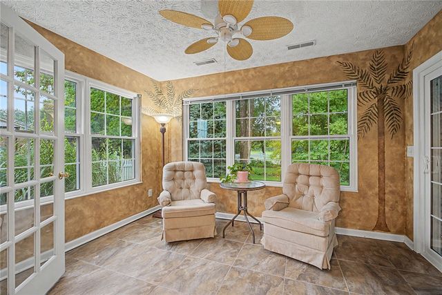 9360 Sawgrass Drive, Miamisburg, OH 45342