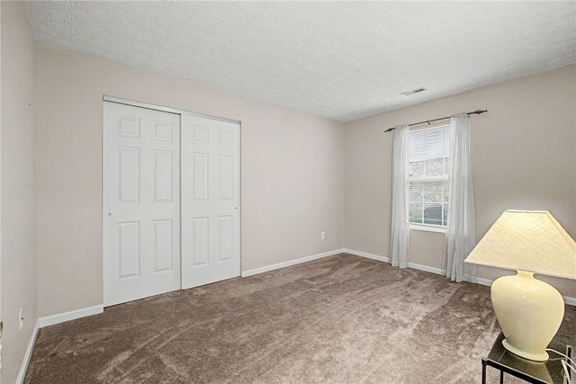 9360 Sawgrass Drive, Miamisburg, OH 45342