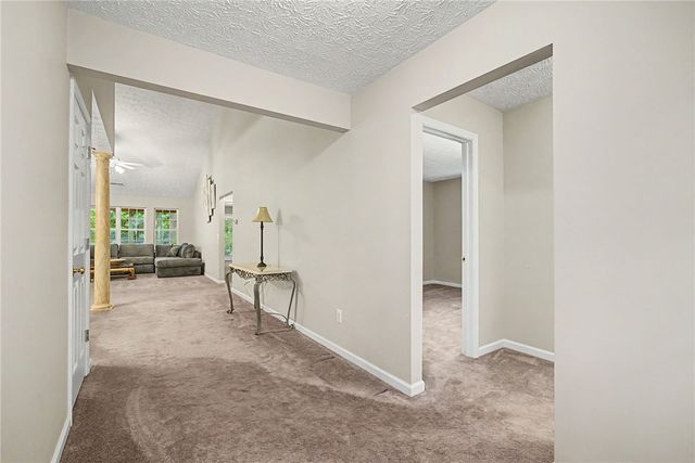 9360 Sawgrass Drive, Miamisburg, OH 45342