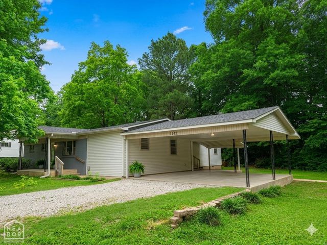 409 Academy Drive, Paragould, AR 72450