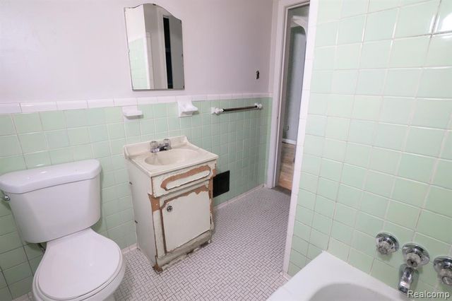 18954 Beland Street, Detroit, MI 48234