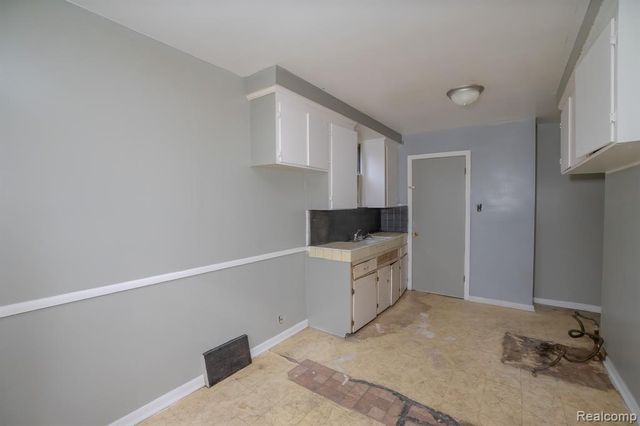 18954 Beland Street, Detroit, MI 48234