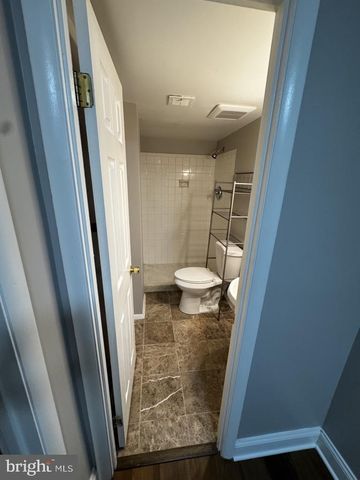 6831 NASHVILLE RD, Lanham, MD 20706