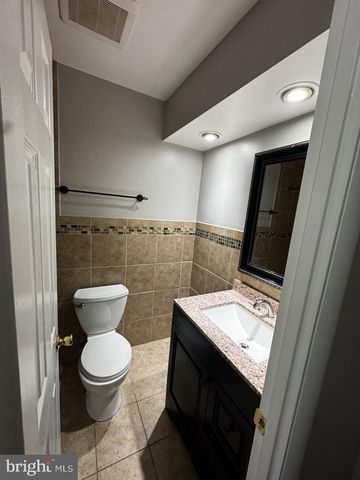 6831 NASHVILLE RD, Lanham, MD 20706