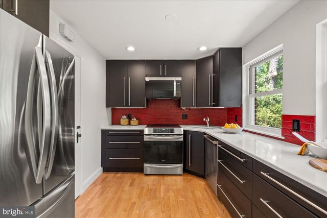 414 ETHAN ALLEN AVE, Takoma Park, MD 20912