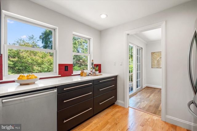 414 ETHAN ALLEN AVE, Takoma Park, MD 20912