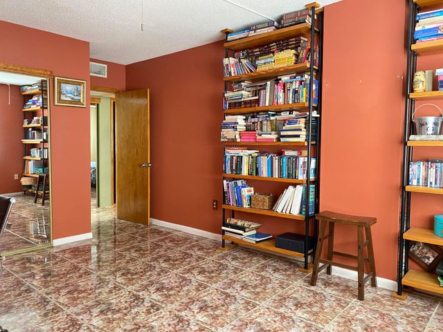 400 Kings Point Drive 1423, Sunny Isles Beach, FL 33160