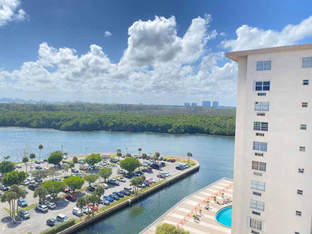 400 Kings Point Drive 1423, Sunny Isles Beach, FL 33160