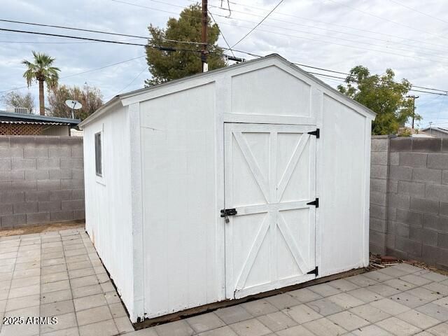 440 E BEATRYCE Street, Tempe, AZ 85288