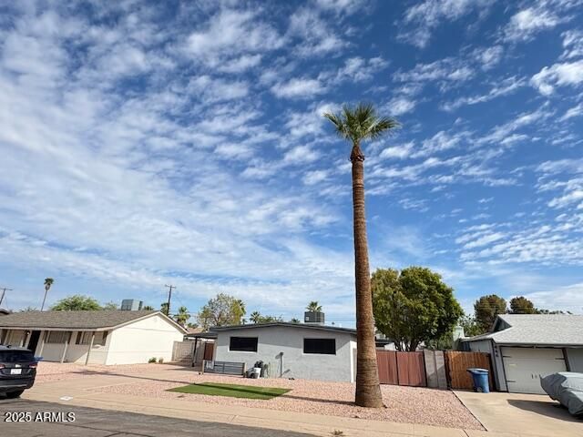 440 E BEATRYCE Street, Tempe, AZ 85288