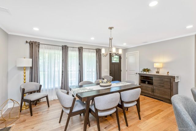 19 Groveland Avenue, East Quogue, NY 11942