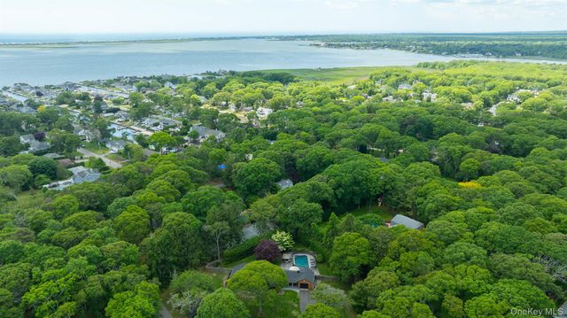 19 Groveland Avenue, East Quogue, NY 11942