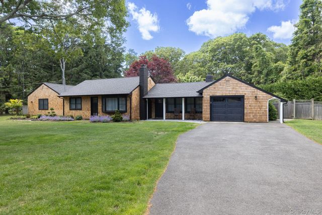 19 Groveland Avenue, East Quogue, NY 11942
