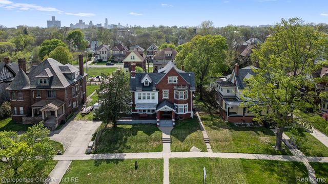 485 E GRAND Boulevard, Detroit, MI 48207