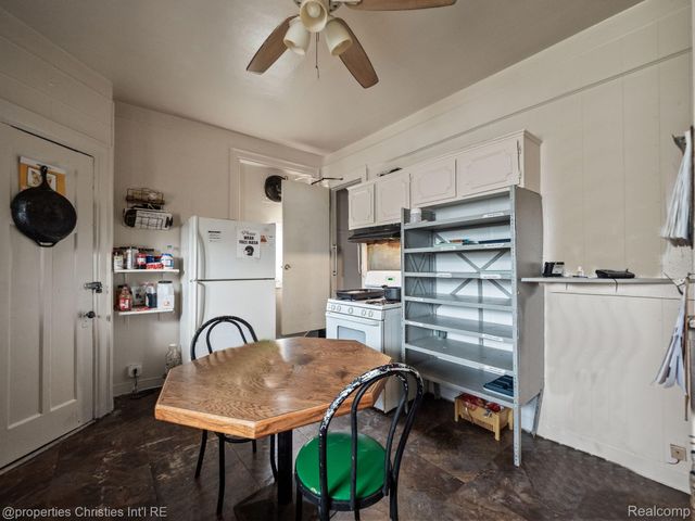 485 E GRAND Boulevard, Detroit, MI 48207