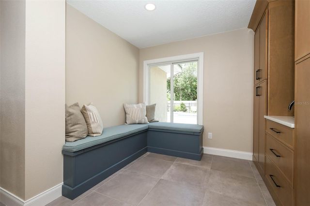 280 W SPRING LAKE DRIVE, Altamonte Springs, FL 32714