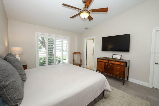 280 W SPRING LAKE DRIVE, Altamonte Springs, FL 32714