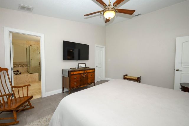 280 W SPRING LAKE DRIVE, Altamonte Springs, FL 32714