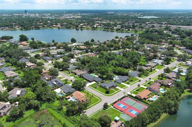 280 W SPRING LAKE DRIVE, Altamonte Springs, FL 32714