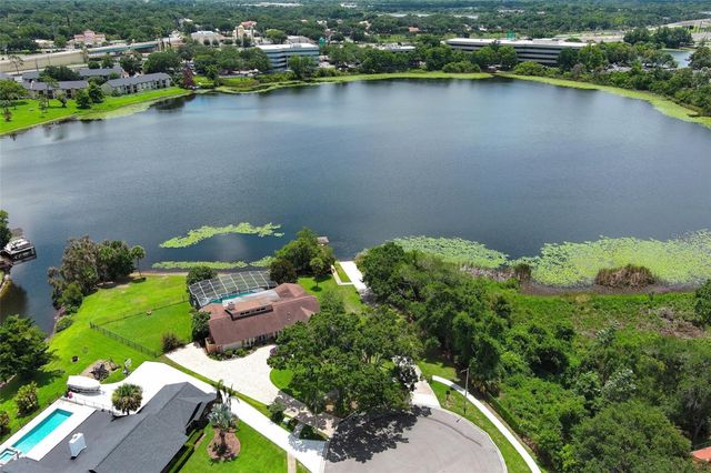 280 W SPRING LAKE DRIVE, Altamonte Springs, FL 32714