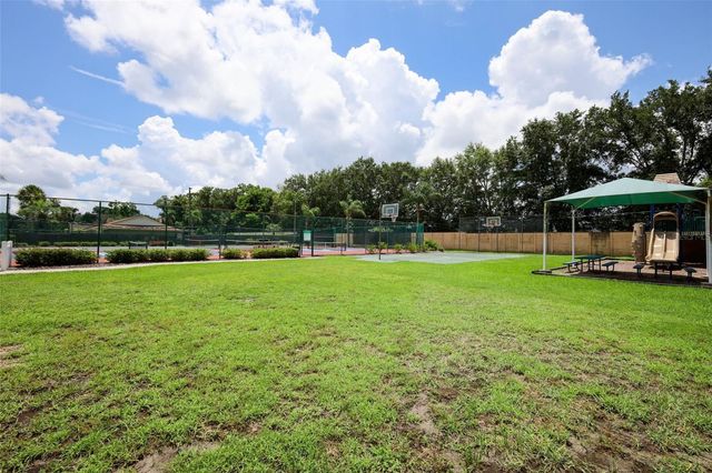 280 W SPRING LAKE DRIVE, Altamonte Springs, FL 32714