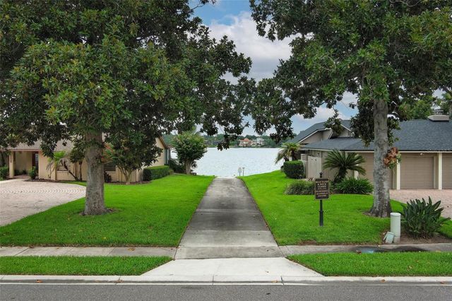 280 W SPRING LAKE DRIVE, Altamonte Springs, FL 32714