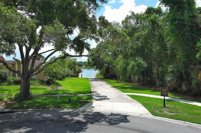 280 W SPRING LAKE DRIVE, Altamonte Springs, FL 32714