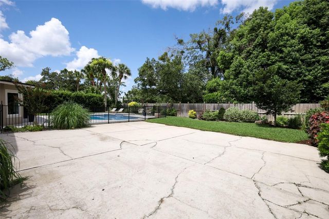 280 W SPRING LAKE DRIVE, Altamonte Springs, FL 32714