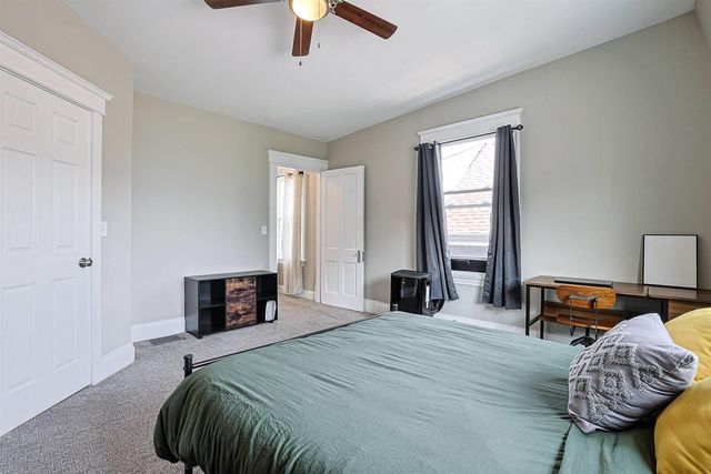 824 Oak Street, Ludlow, KY 41016