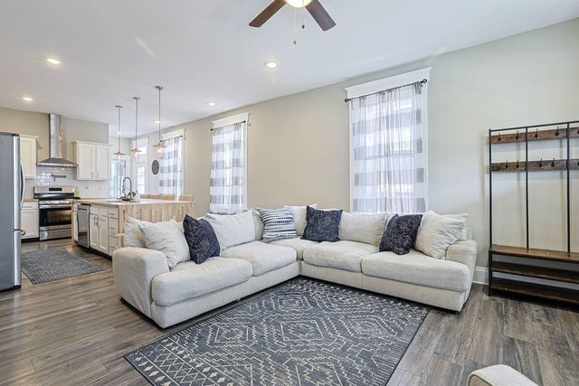 824 Oak Street, Ludlow, KY 41016