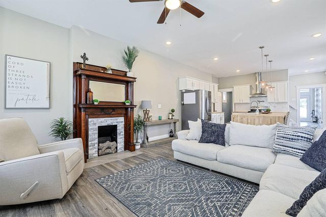 824 Oak Street, Ludlow, KY 41016