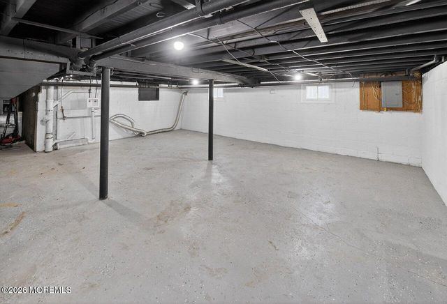 36 E Park Avenue, Lindenwold, NJ 08021