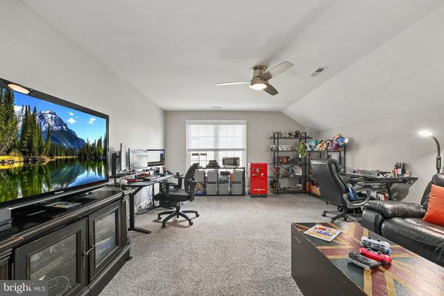 8050 AMSTERDAM CT, Gainesville, VA 20155
