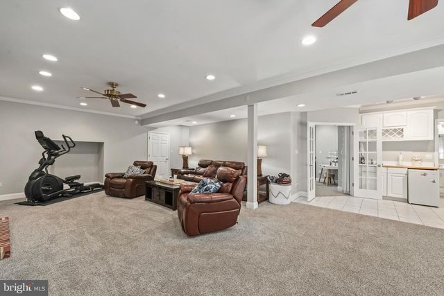 8050 AMSTERDAM CT, Gainesville, VA 20155