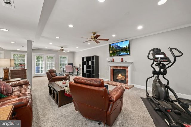 8050 AMSTERDAM CT, Gainesville, VA 20155