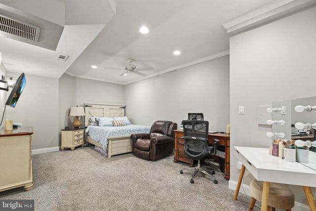 8050 AMSTERDAM CT, Gainesville, VA 20155