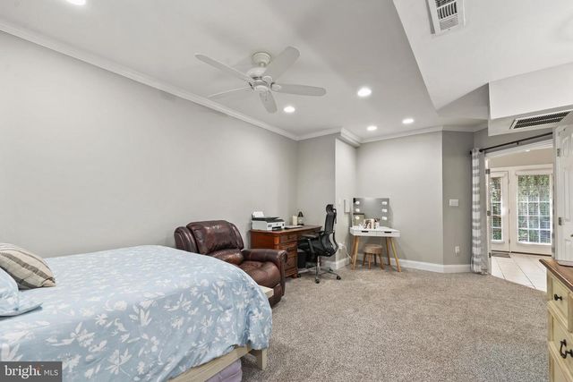 8050 AMSTERDAM CT, Gainesville, VA 20155