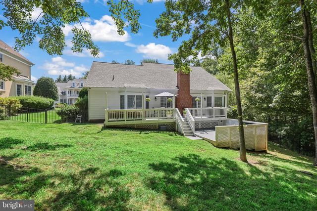 8050 AMSTERDAM CT, Gainesville, VA 20155