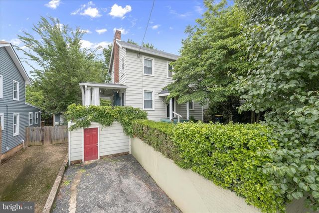 4010 INGRAHAM ST, Hyattsville, MD 20781