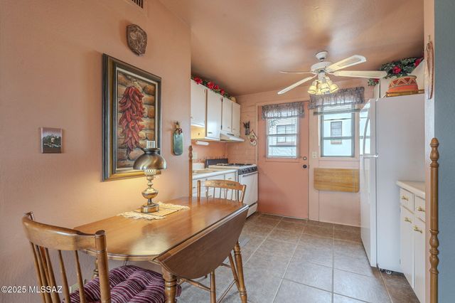 444 S Paseo Quinta Apt D, Green Valley, AZ 85614