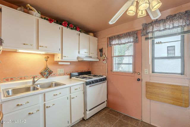 444 S Paseo Quinta Apt D, Green Valley, AZ 85614