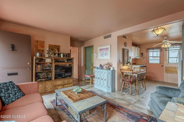 444 S Paseo Quinta Apt D, Green Valley, AZ 85614