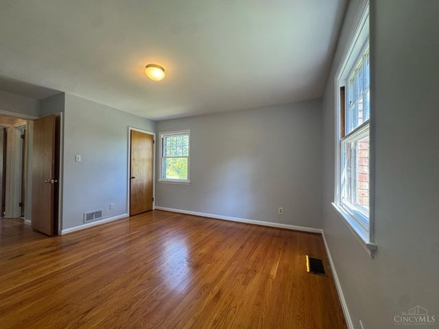 3538 Banning Road, Colerain Twp, OH 45239