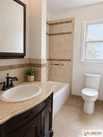 99 Vera Street, Piscataway, NJ 08854