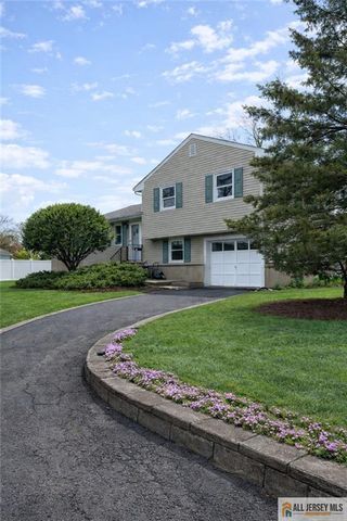 99 Vera Street, Piscataway, NJ 08854